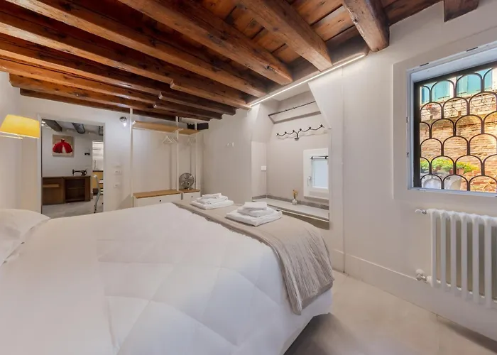 Santa Marghe House