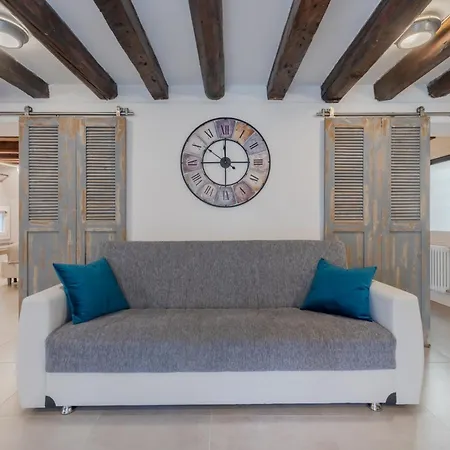 公寓 Santa Marghe House
